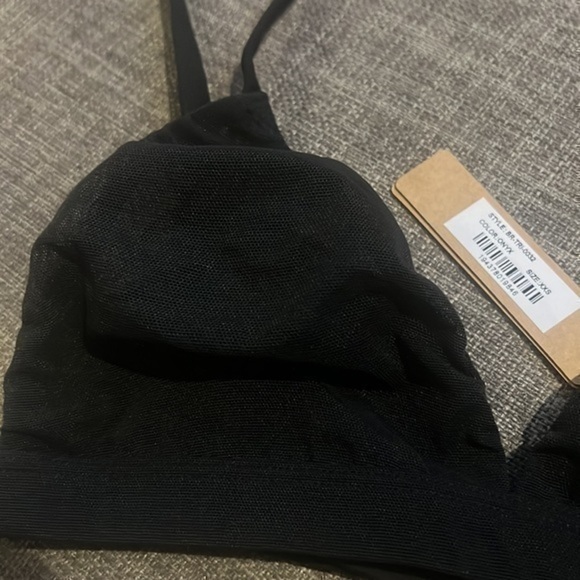 Skims Summer Mesh Bra - Picture 5 of 6